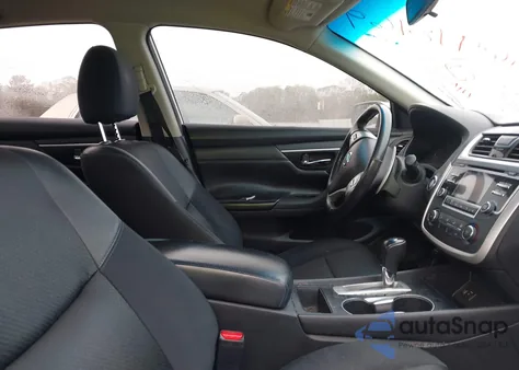 2016 Nissan Altima 2.5 Sr из США, поврежденный, VIN 1N4AL3AP9GC270285